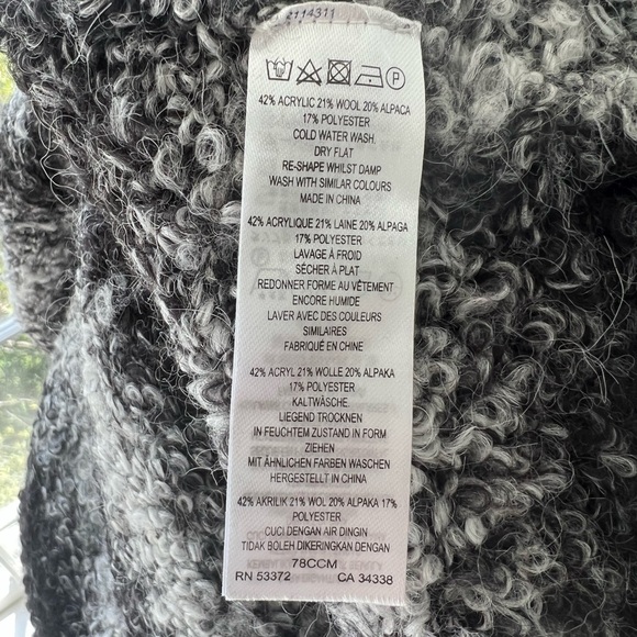 FRENCH CONNECTION alpaca blend boucle cozy hooded cardigan with pockets - Picture 9 of 9